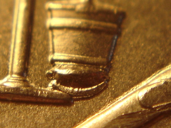 2015-P-Homestead-Quarter:--Huge-Die-Break-Base-Of-Bucket